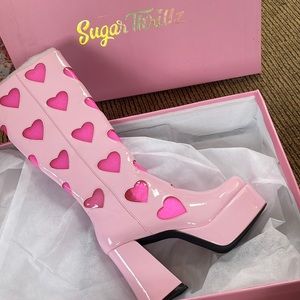 Brand new Sugar Thrillz Sweet Romance Go Go Boots in Pink Size 8 - NEVER…